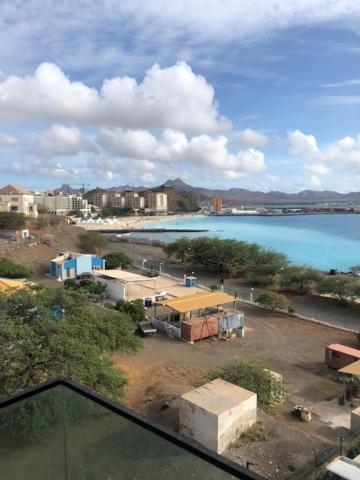 Apartamento Deluxe Santa Filomena Mindelo Eksteriør bilde