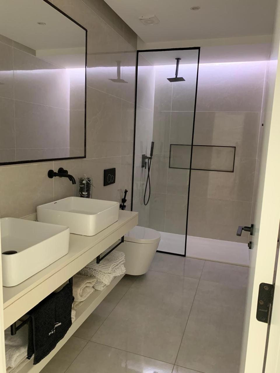 Apartamento Deluxe Santa Filomena Mindelo Eksteriør bilde