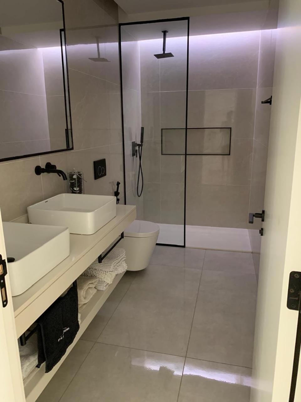 Apartamento Deluxe Santa Filomena Mindelo Eksteriør bilde